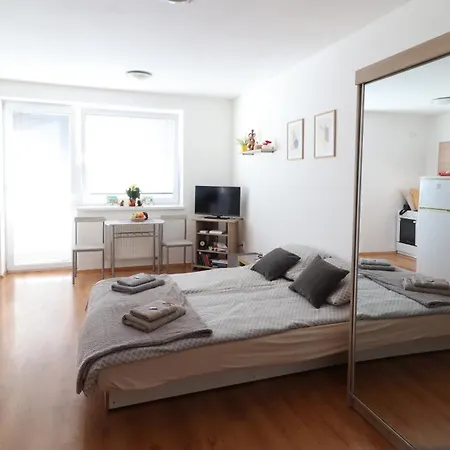 Utulny Bytik Apartment Banska Bystrica